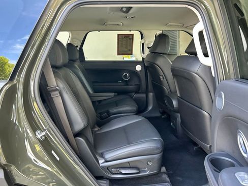 Used 2026 Hyundai Palisade SEL FWD image 28