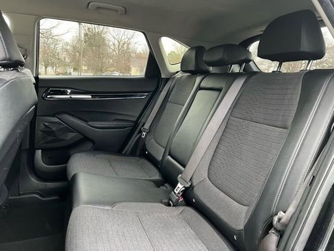 Used 2021 Kia Seltos S image 18