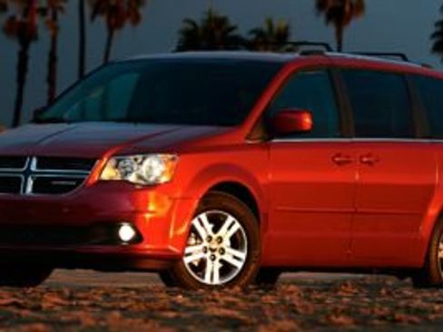 Used 2019 Dodge Grand Caravan GT FWD image 1
