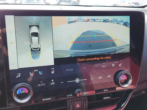 Used 2022 Lexus NX 350h AWD w/ Vision Package image 18