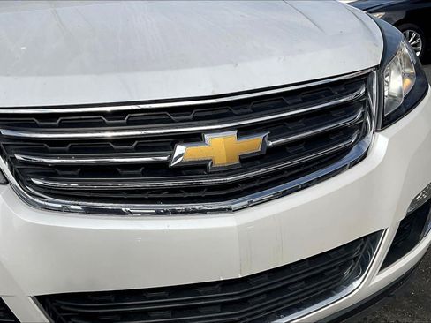 Used 2016 Chevrolet Traverse LT FWD image 29