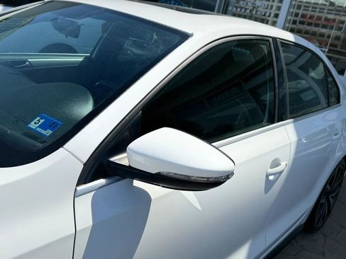 Used 2012 Volkswagen Jetta GLI Autobahn FWD image 43