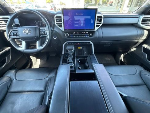 Used 2024 Toyota Tundra Platinum AWD/4WD image 30