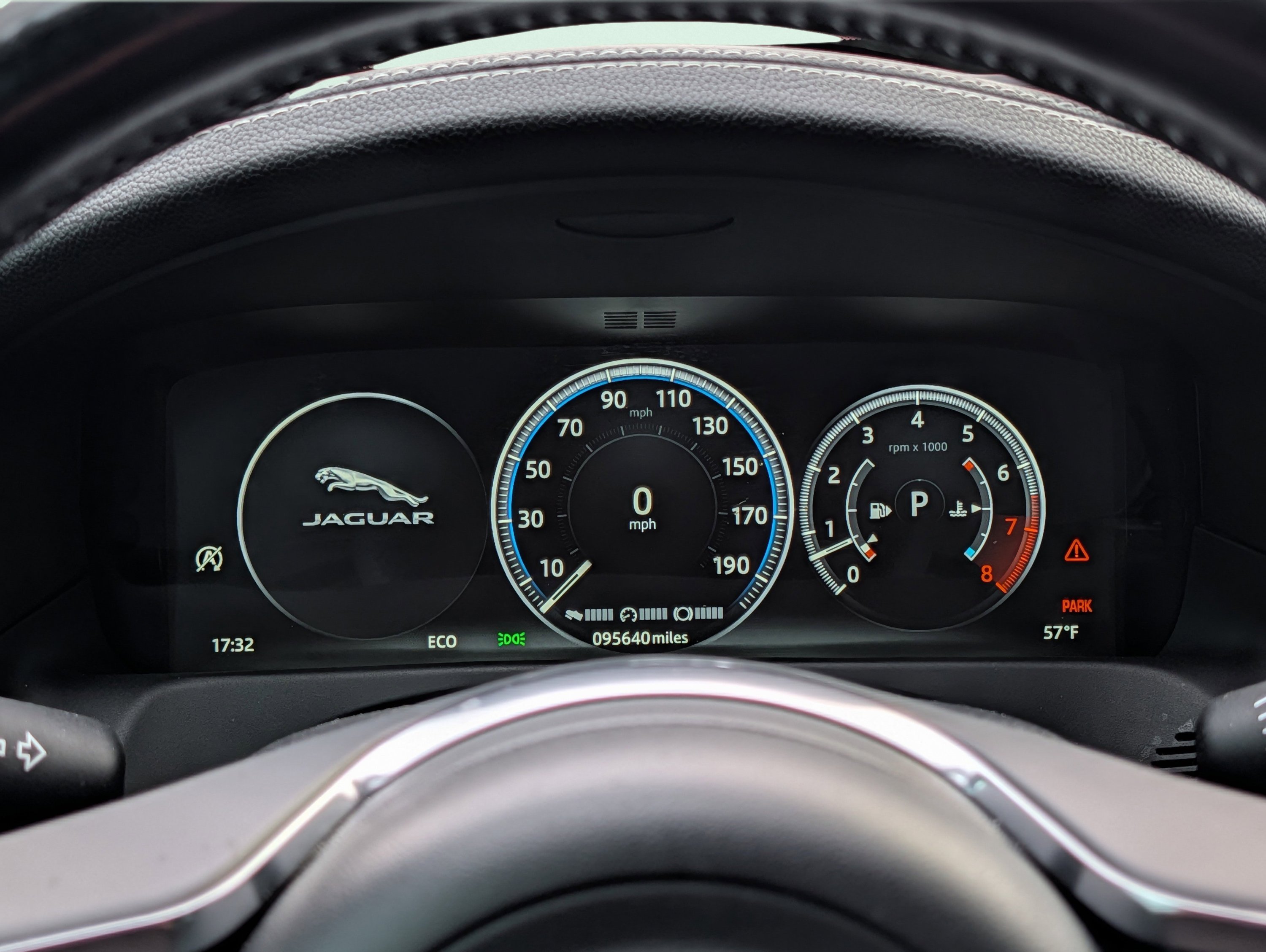 Used 2018 Jaguar XF S RWD image 41