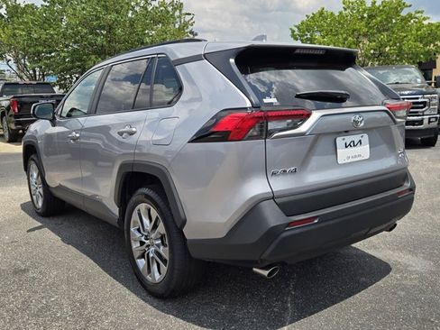 Used 2023 Toyota RAV4 XLE Premium AWD/4WD image 10