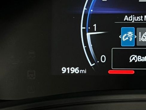 Used 2025 Toyota Grand Highlander FWD image 16