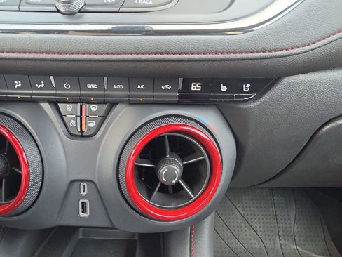 Used 2023 Chevrolet Blazer RS w/ Driver Confidence II Package AWD/4WD image 20