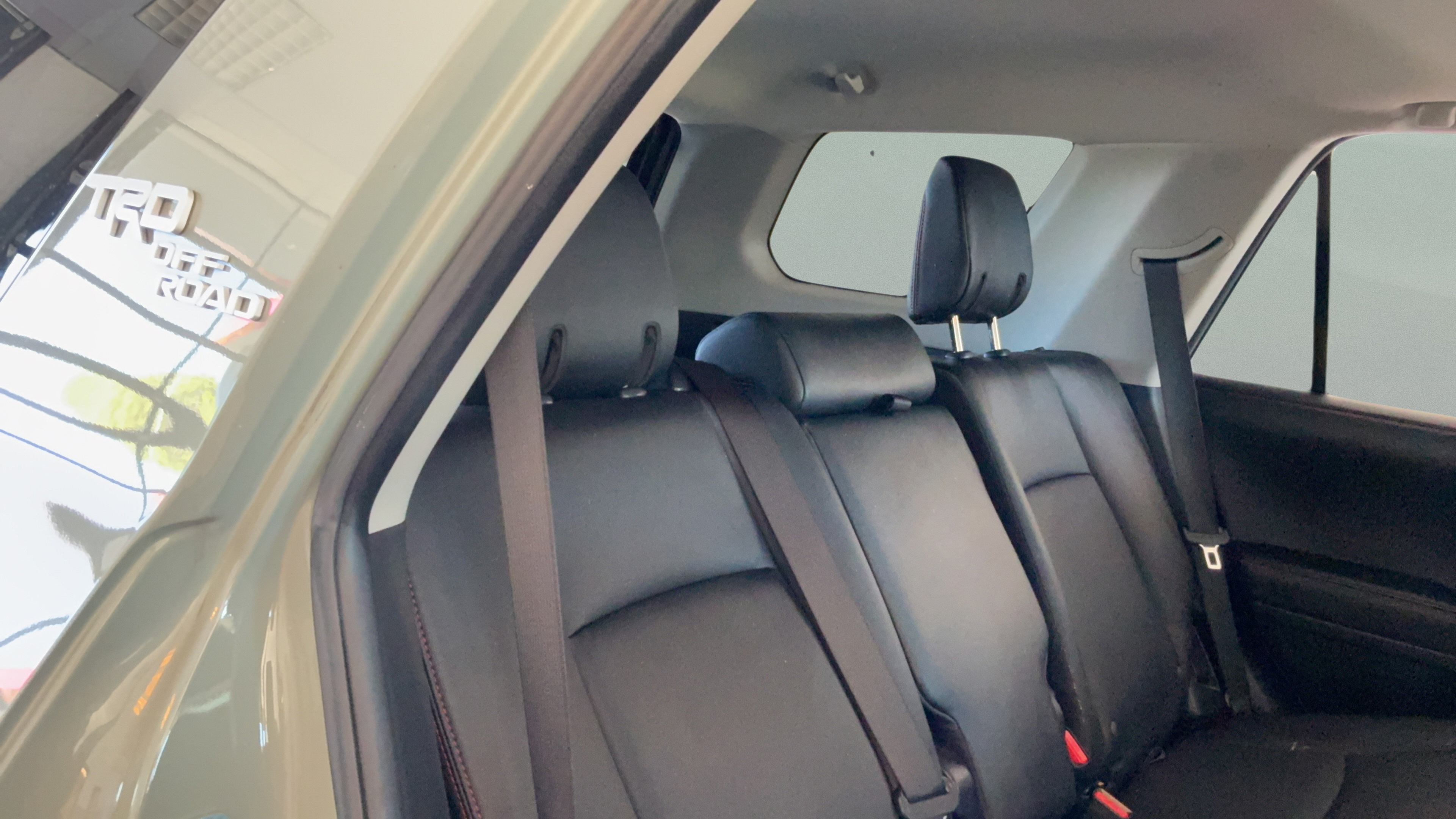 Certified 2023 Toyota 4Runner TRD Off-Road Premium w/ Moonroof Package AWD/4WD image 36