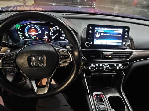 Used 2022 Honda Accord Sport image 18
