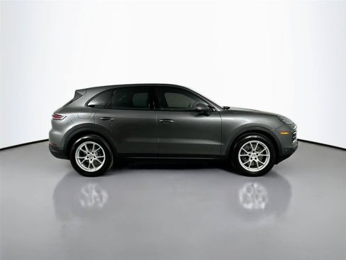 Certified 2026 Porsche Cayenne AWD/4WD image 8