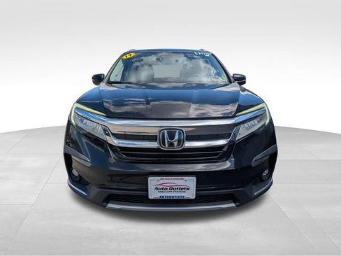 Used 2019 Honda Pilot Elite image 2