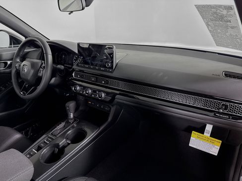 Certified 2025 Honda Civic Sport image 34