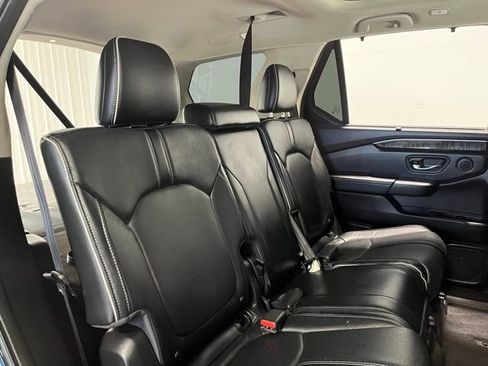 Used 2023 Honda Pilot Elite image 14