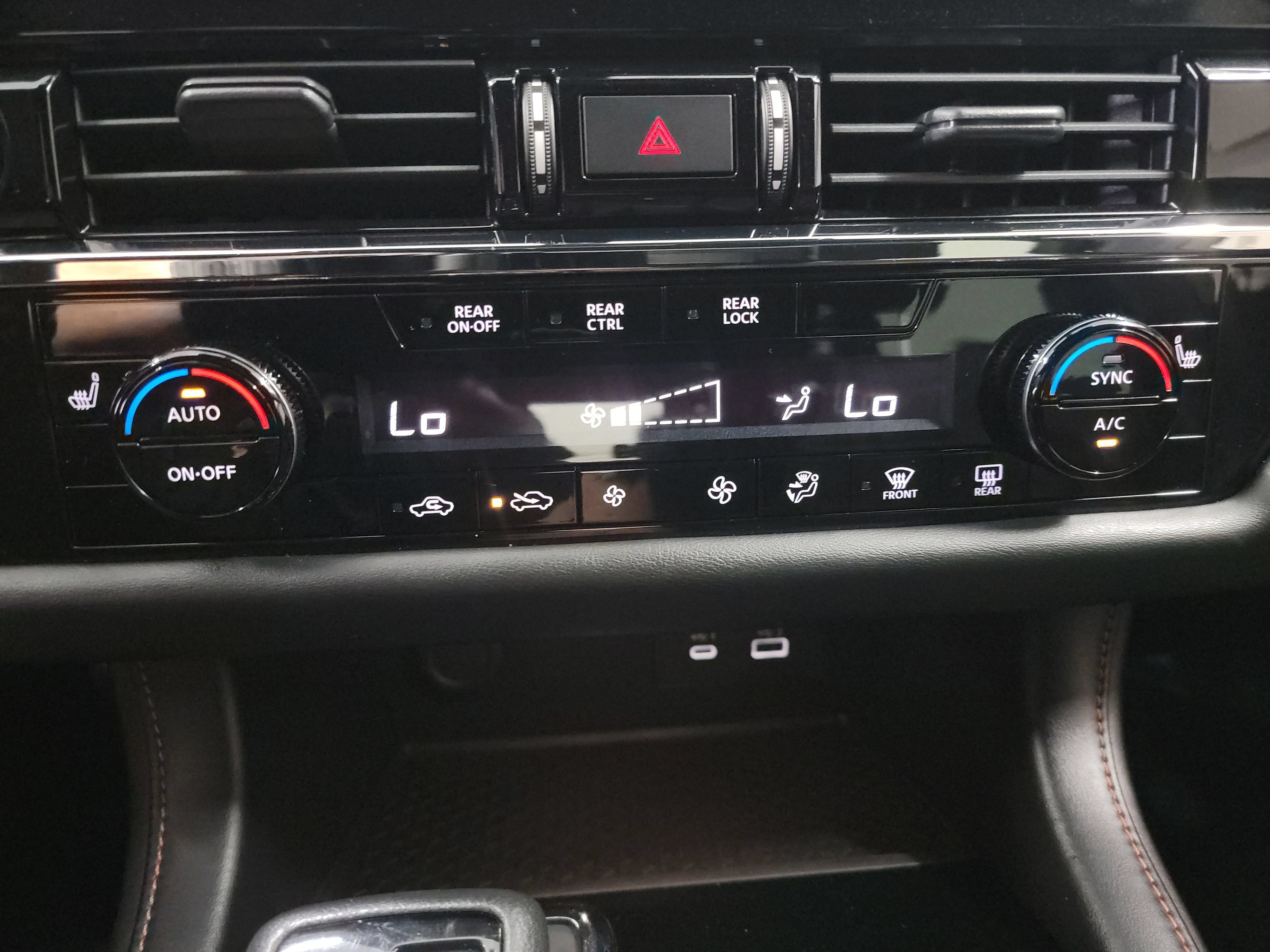 Used 2023 Nissan Pathfinder Rock Creek AWD/4WD image 21