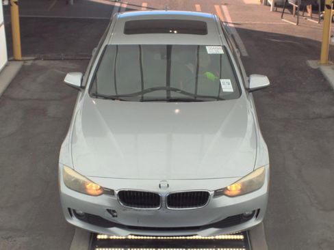 Used 2013 BMW 320i Sedan image 6