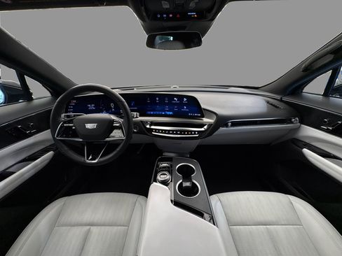 Used 2024 Cadillac Lyriq Luxury image 20