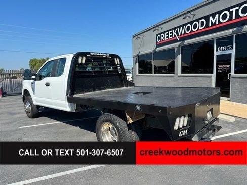 Used 2020 Ford F350 XL w/ Power Equipment Group AWD/4WD image 3