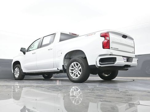 Used 2026 Chevrolet Silverado 1500 RST AWD/4WD image 43