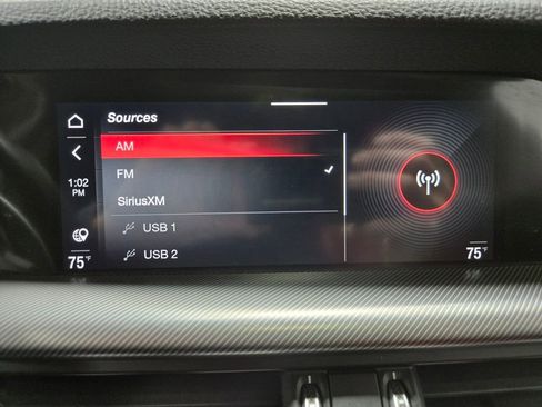 Used 2022 Alfa Romeo Stelvio Veloce image 25