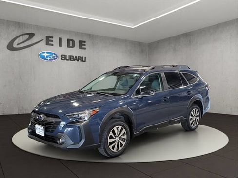 Used 2024 Subaru Outback Premium w/ Popular Package #1A AWD/4WD image 8