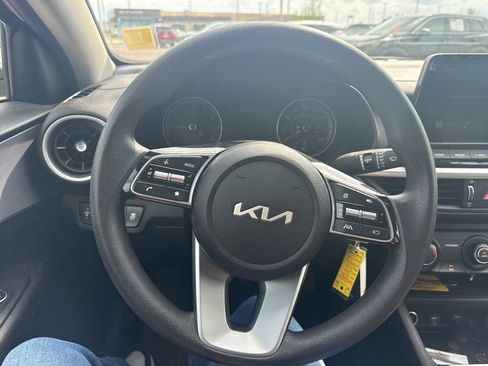 Used 2024 Kia Forte LXS image 12