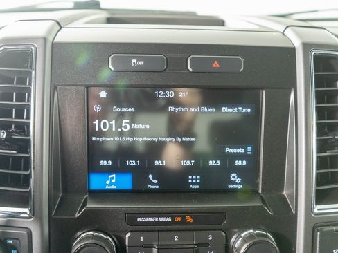 Used 2016 Ford F150 XLT w/ Equipment Group 302A Luxury image 18