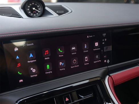 New 2025 Porsche Panamera 4 image 23