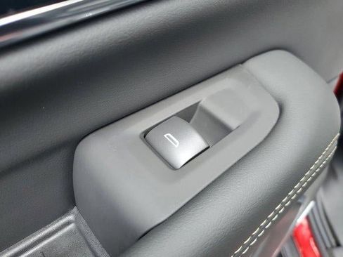 New 2026 GMC Yukon XL Elevation AWD/4WD image 12