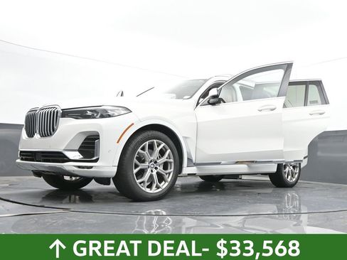 Used 2022 BMW X7 xDrive40i w/ Executive Package image 71