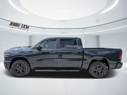 New 2026 RAM 1500 Express AWD/4WD image 6