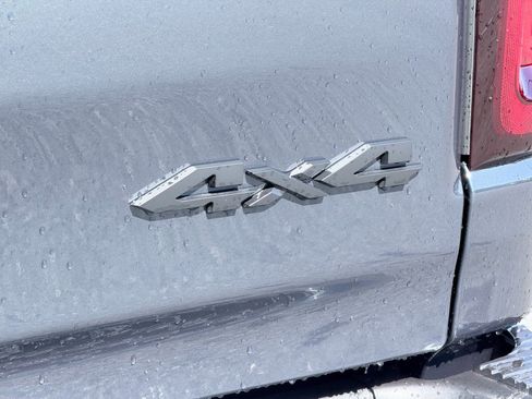 New 2026 RAM 1500 Big Horn w/ Night Edition AWD/4WD image 9