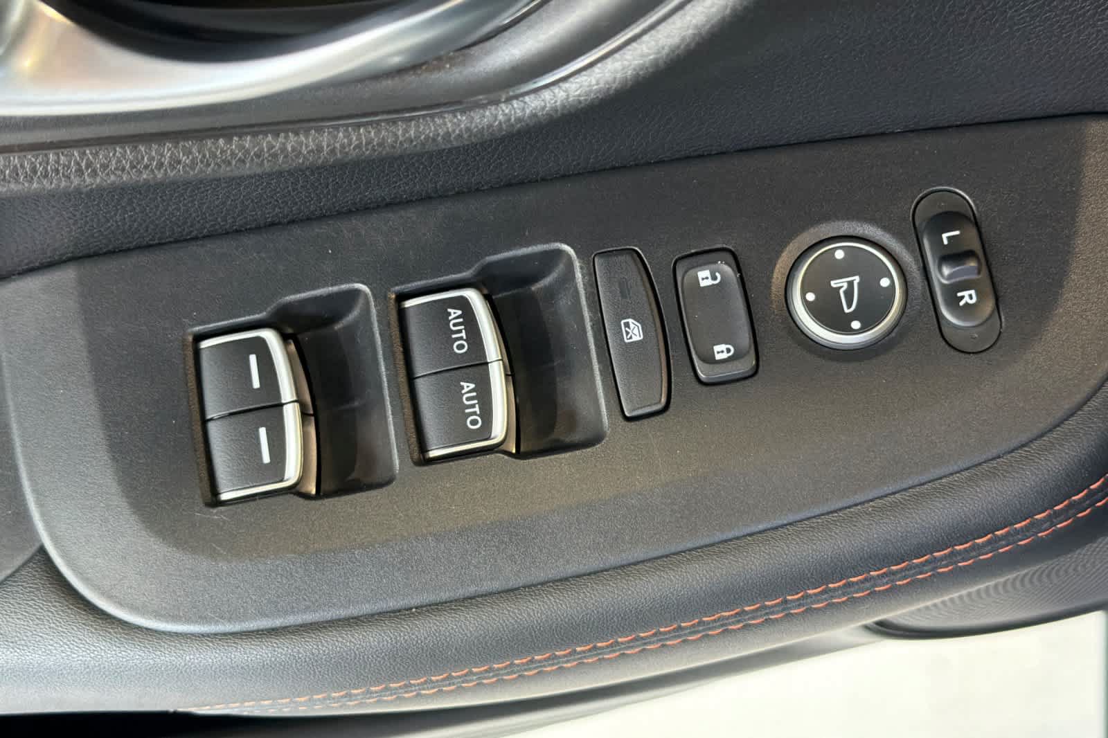 Used 2024 Honda HR-V Sport image 15