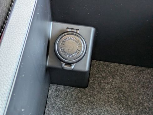 New 2025 Subaru Legacy Premium image 31