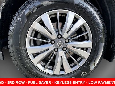 Used 2020 Nissan Pathfinder S image 33