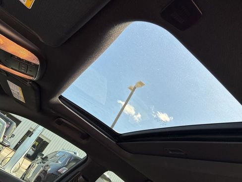 Used 2023 Dodge Charger Scat Pack w/ Plus Group image 25