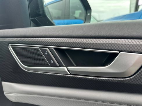 Certified 2026 Volkswagen Atlas Peak Edition AWD/4WD image 50