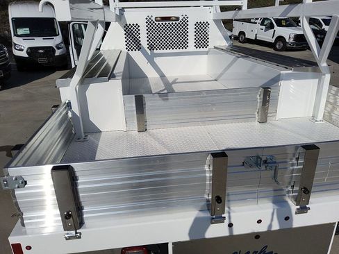 New 2025 Ford F450 XL w/ XL Chrome Package image 18