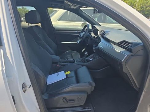 Used 2023 Audi Q3 2.0T Premium w/ Black Optic Sport Package AWD/4WD image 8