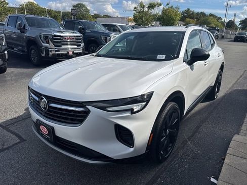 Used 2023 Buick Envision Essence w/ Sport Touring Package image 3