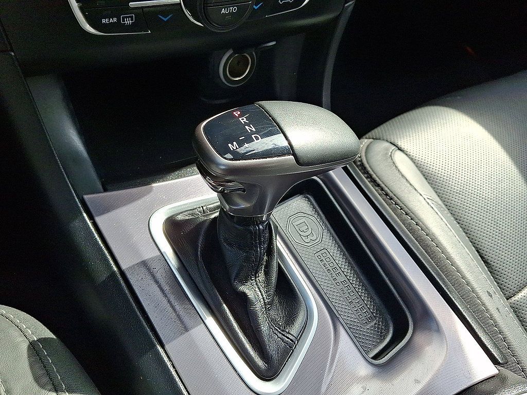 Used 2019 Dodge Charger SXT w/ Plus Group RWD image 41