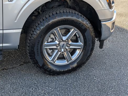 Certified 2024 Ford F150 XLT w/ Mobile Office Package image 7