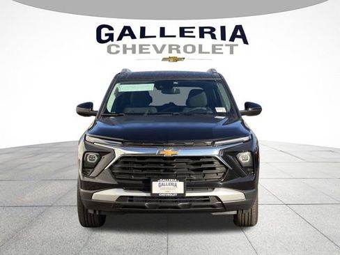 New 2026 Chevrolet TrailBlazer LT w/ Driver Confidence Package image 3