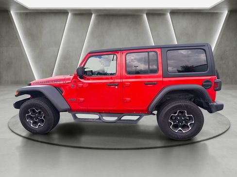 Used 2023 Jeep Wrangler Unlimited Rubicon w/ Cold Weather Group AWD/4WD image 6