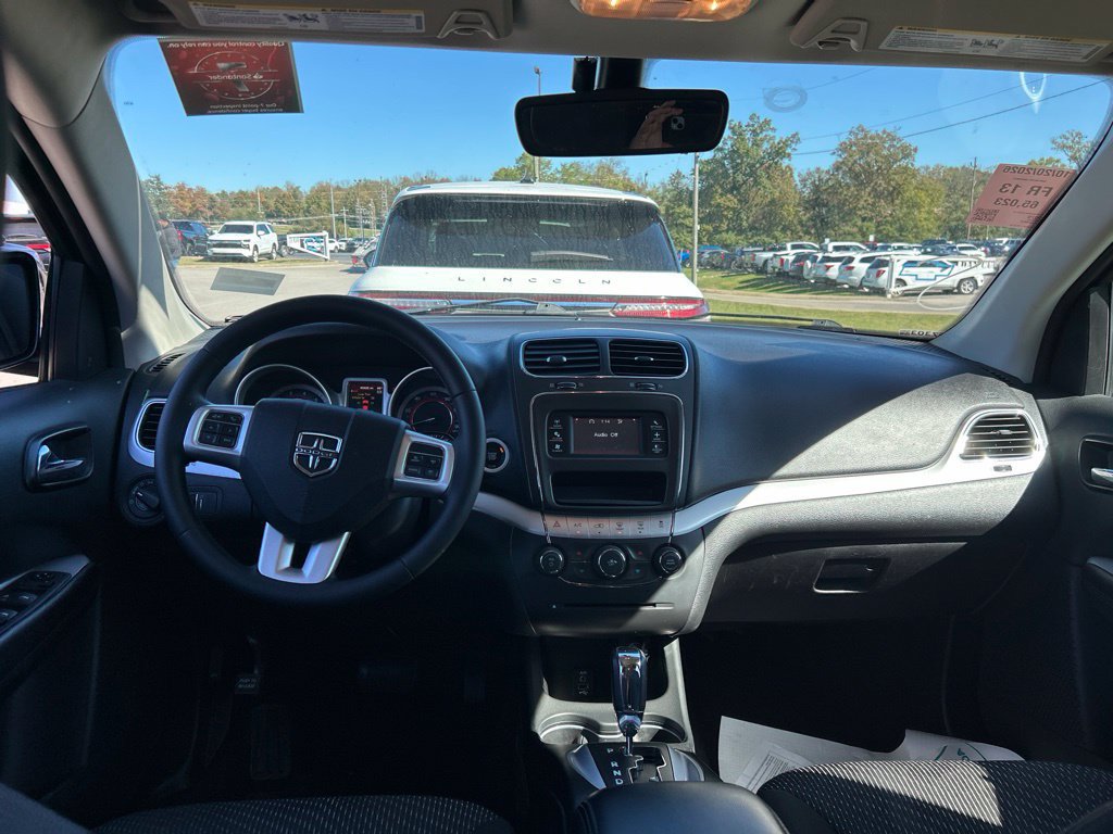 Used 2020 Dodge Journey SE w/ SE Popular Equipment Group FWD image 5