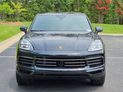 Certified 2023 Porsche Cayenne Platinum Edition AWD/4WD image 35