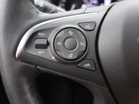 Used 2021 Buick Enclave Avenir image 17