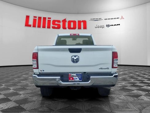 Used 2019 RAM 3500 Tradesman w/ Chrome Appearance Group image 4