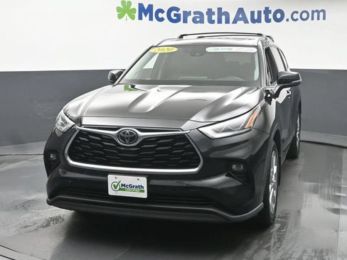 Used 2020 Toyota Highlander Limited AWD/4WD image 25