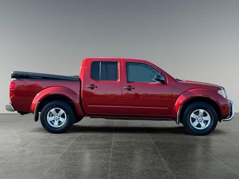 Used 2012 Nissan Frontier SV w/ SV Premium Utility Pkg AWD/4WD image 10