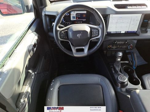 Certified 2024 Ford Bronco Black Diamond image 8